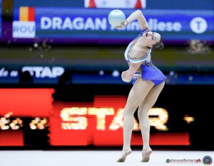 sr q dragan annaliese rou ph simone ferraro sfa05216 copia